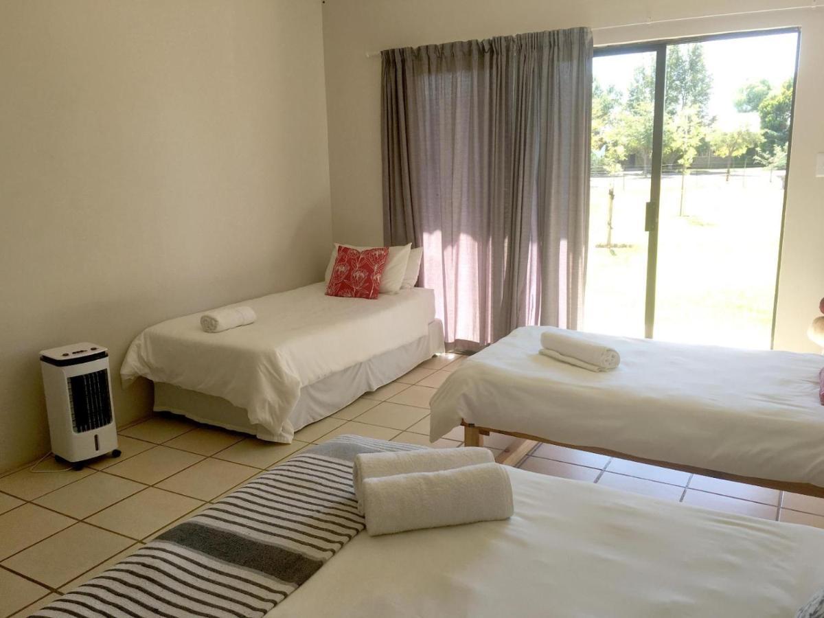 Little Farms Hotel Colesberg Exterior foto